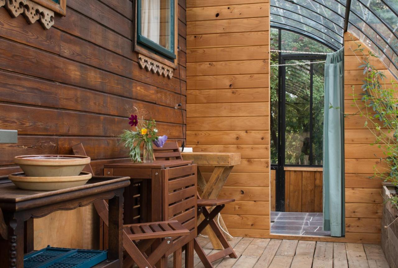 Camping La Roulotte De La Ferme De Froidefontaine