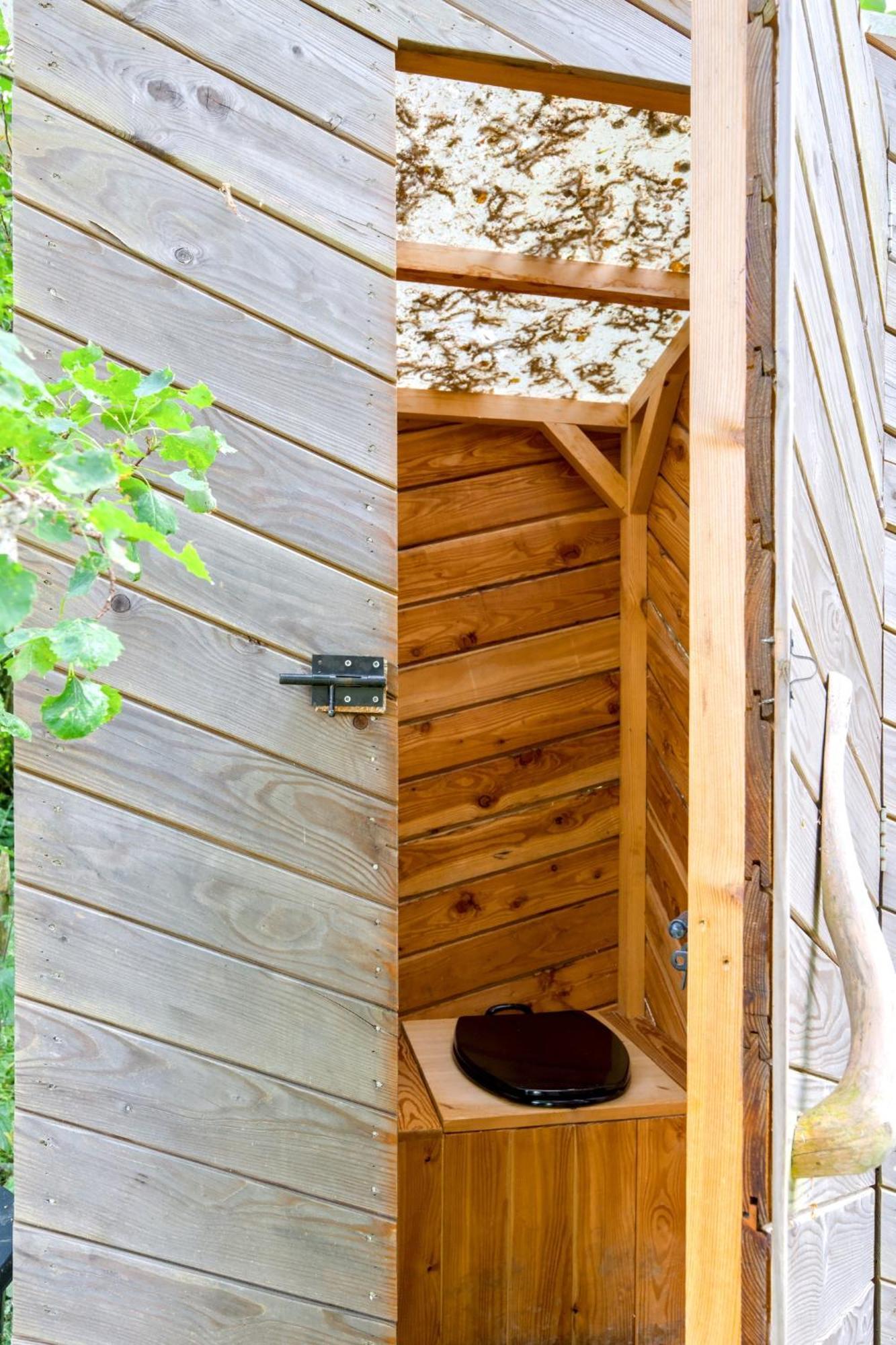 La Roulotte De La Ferme De Froidefontaine Camping *